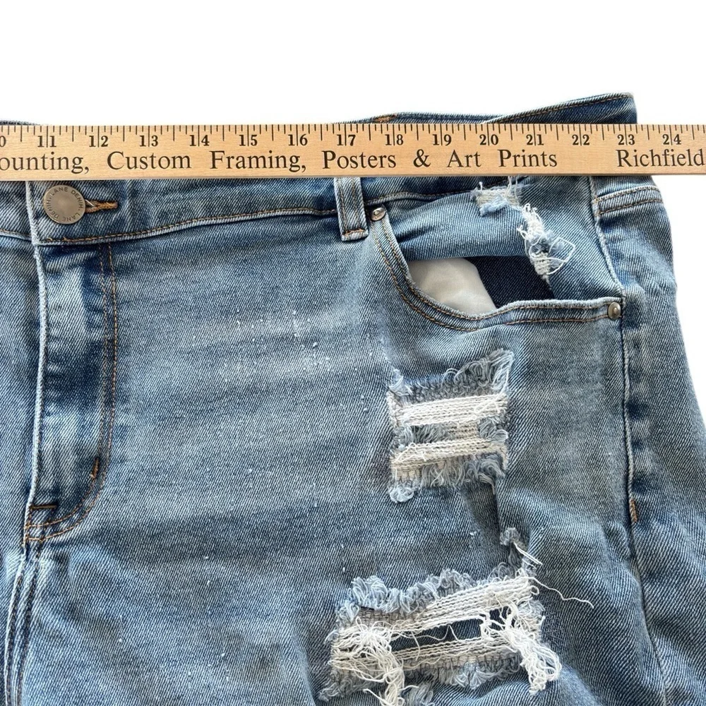 Lane Bryant Distressed Stretch Denim Jean Shorts Women Plus Size 24 Bermuda Boho